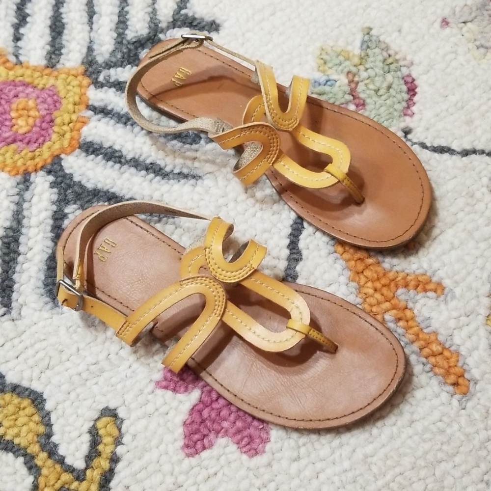 GAP Flat Mustard Strap Sandals